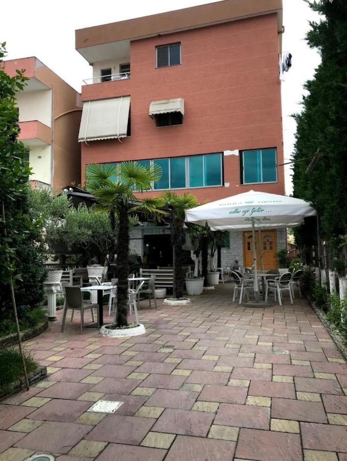 Bajovah Apartments & Restaurant Tirana Exteriör bild