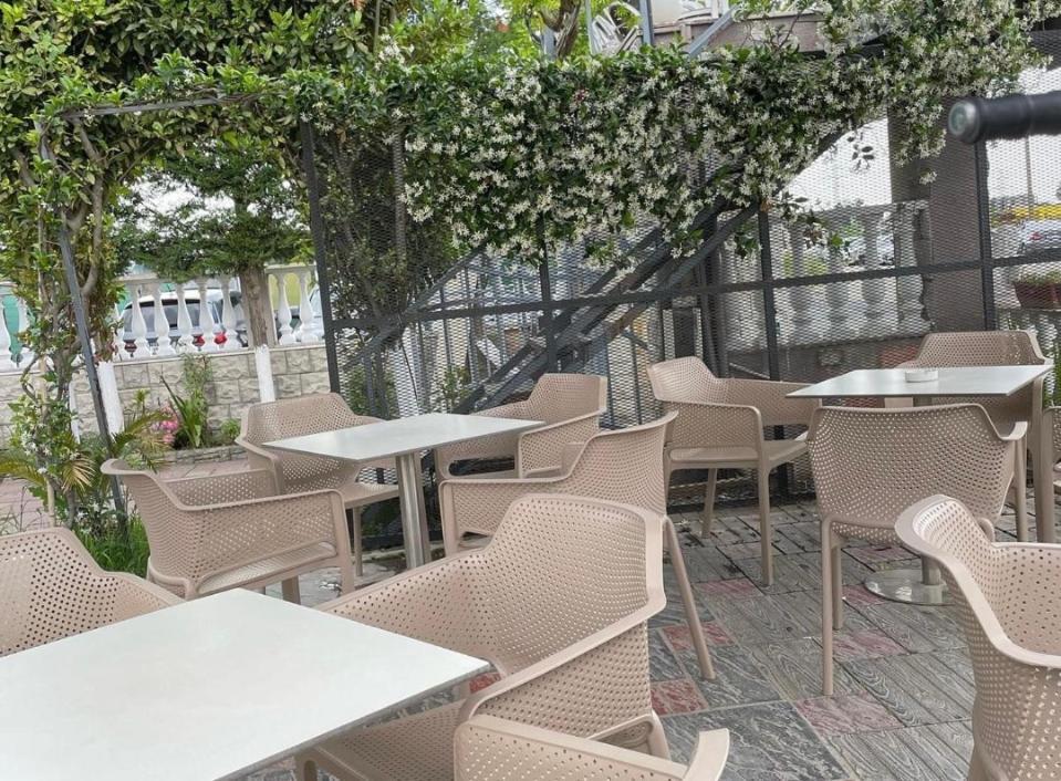 Bajovah Apartments & Restaurant Tirana Exteriör bild